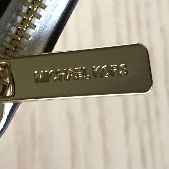 Michael Kors Optic White Leather Card Holder Case - Picture 4 of 7